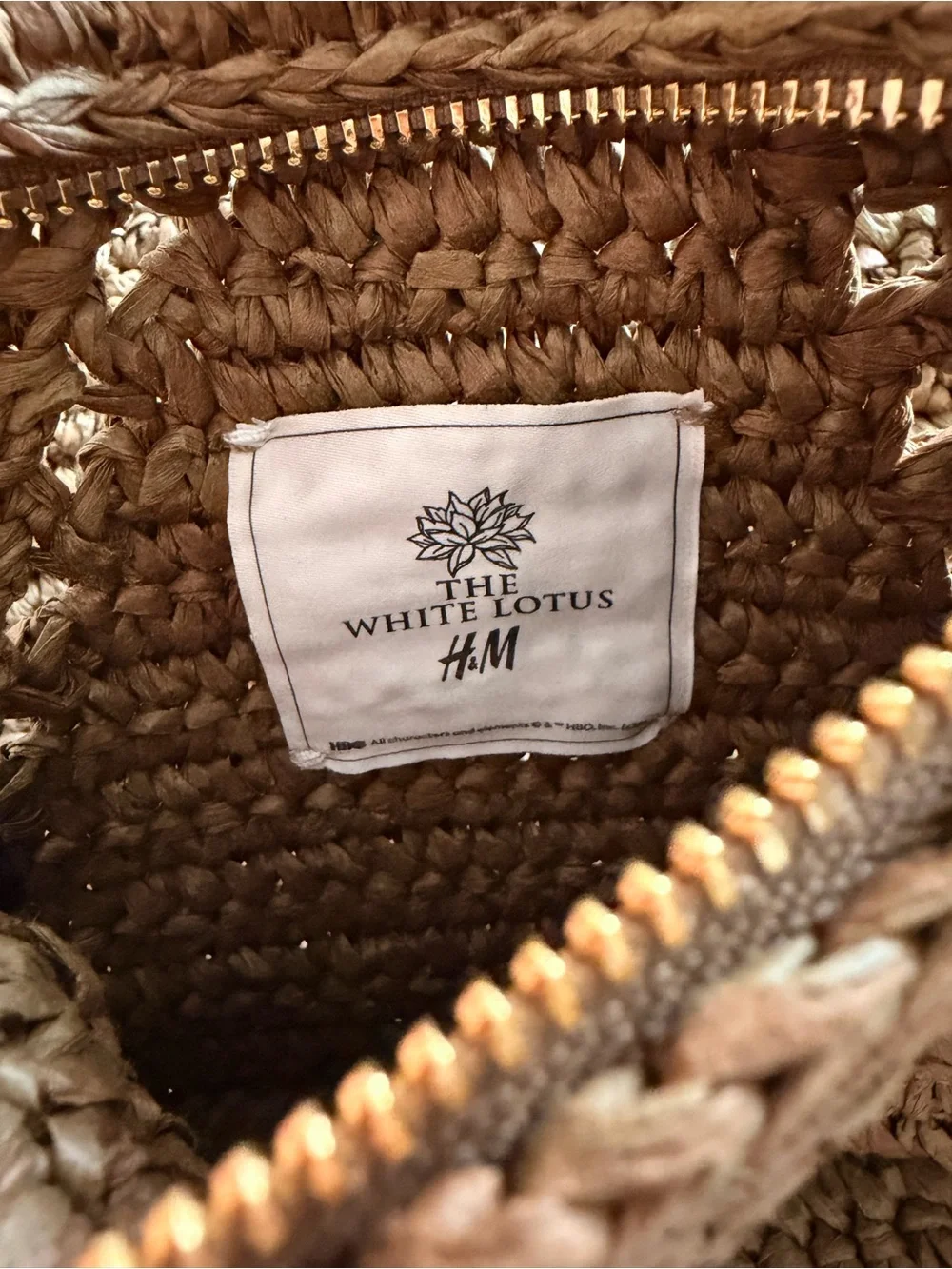 H&M white lotus